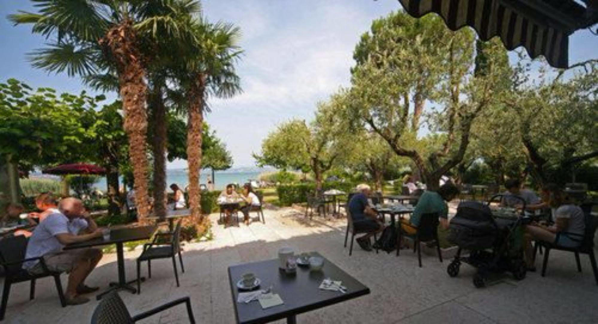 Hotel La Pauel Sirmione Luaran gambar